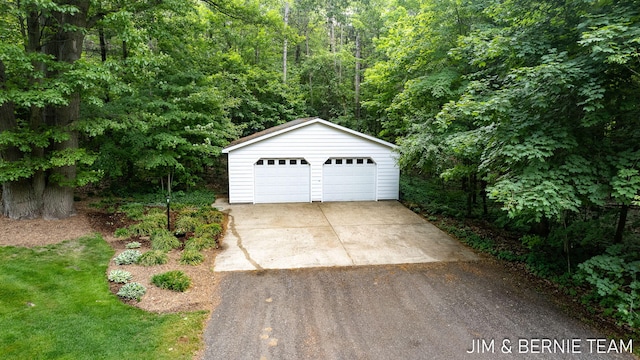 8518 146th Ave, West Olive, MI 49460 - detached garage with a forest view