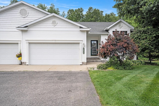 2632 Shadow Pine Dr, Fruitport, MI 49415 - photo 1