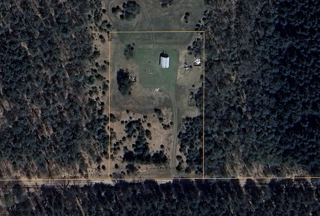 6423 E 22 1/2 Rd, Manton, MI 49663