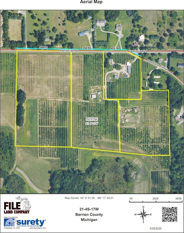 Territorial Rd, Benton Harbor, MI 49022