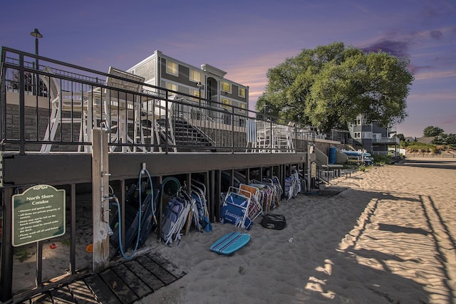 225 N Shore Dr Unit 302, South Haven, MI 49090 - view of back of house at dusk