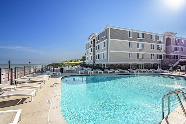 225 N Shore Dr Unit 302, South Haven, MI 49090 - community pool with a patio area