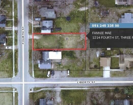 1214 Fourth St, Three Rivers, MI 49093 - photo 6
