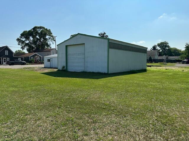 S Lakeside Dr, Michigan Center, MI 49254
