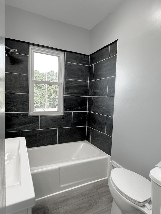 758 E Roosevelt Ave, Battle Creek, MI 49017 - photo 15