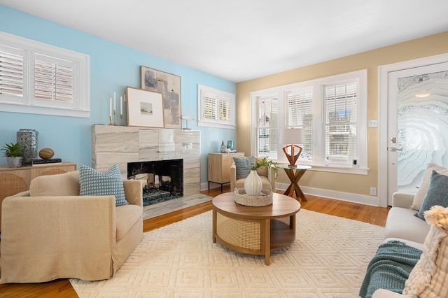 510 Wayne St, Saint Joseph, MI 49085 - living room with wood finished floors and a high end fireplace