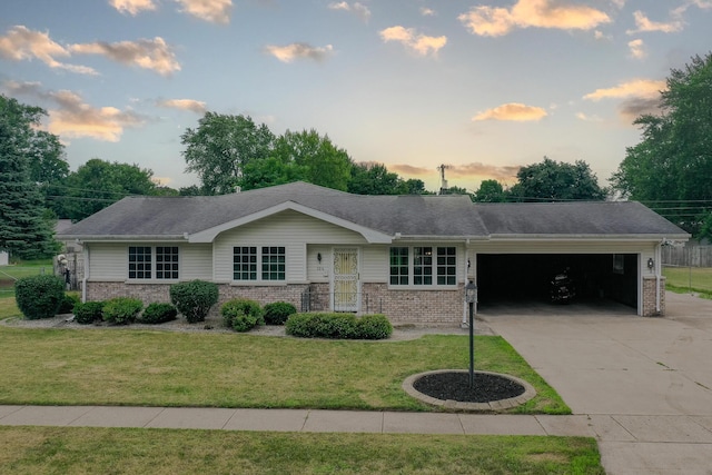 106 Prairie Ave, White Pigeon, MI 49099 - photo 1