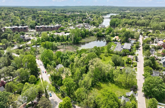 144 River Dr Unit D, Milford, MI 48381