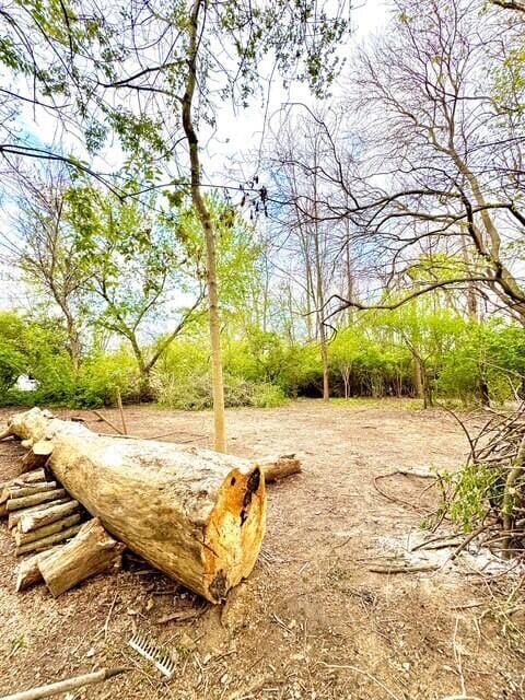 2561 Paw Paw Ave, Benton Harbor, MI 49022