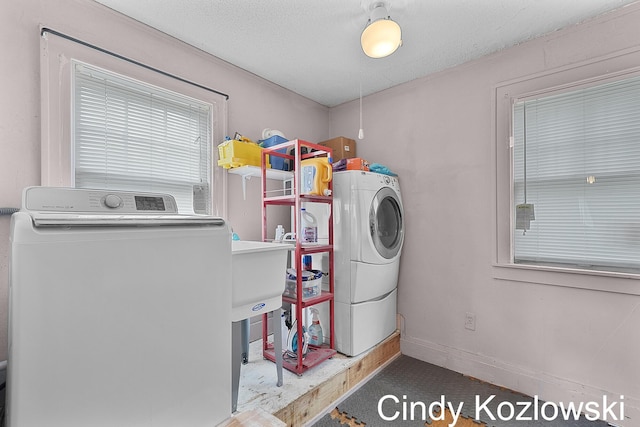 187 Centennial St, Sparta, MI 49345 - laundry room featuring washing machine and dryer