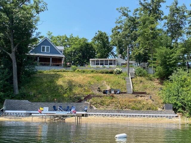 777 W Lincoln Ave, White Cloud, MI 49349 - photo 1