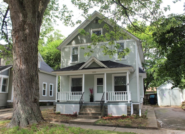 1608 S Rose St, Kalamazoo, MI 49001 - american foursquare style home with covered porch and a shed