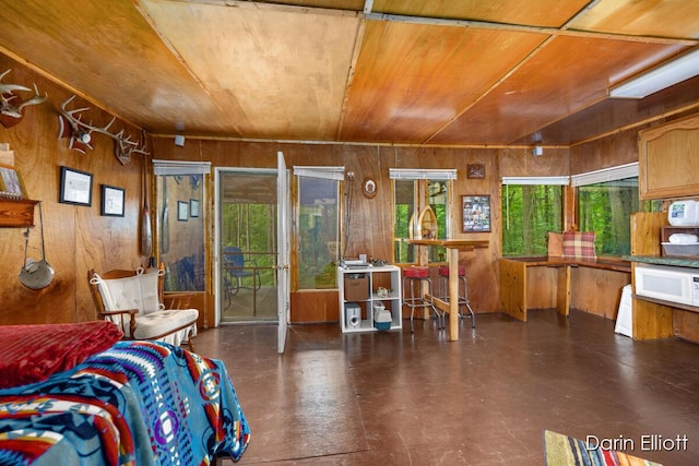 2187 Shawnee Trl NW, Stanton, MI 48888