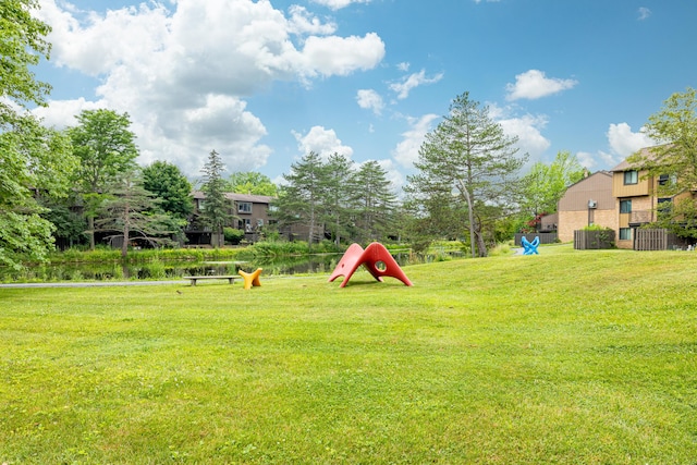 2623 Meade Ct, Ann Arbor, MI 48105 - view of grassy yard