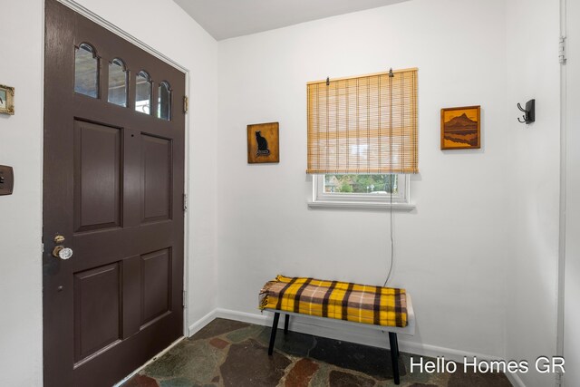 2250 Plainfield Ave NE, Grand Rapids, MI 49505 - photo 7