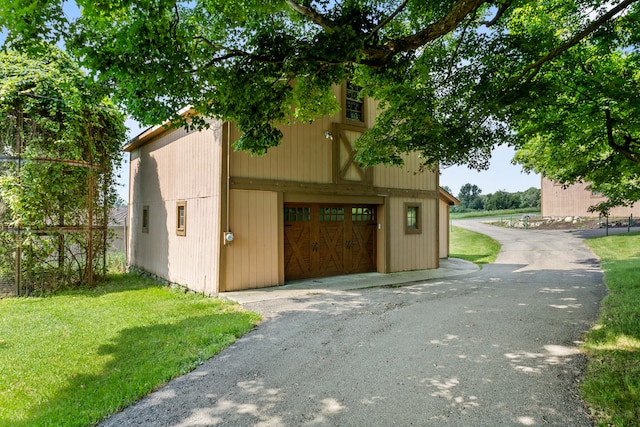 3447 Mayberry Ln, Howell, MI 48843