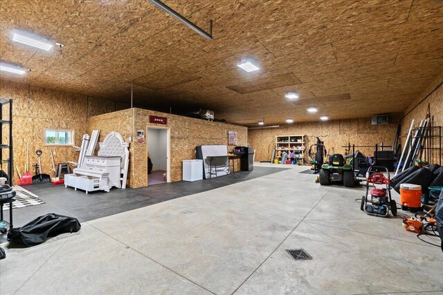 7499 Mathews Rd, Spring Arbor, MI 49283 - view of garage