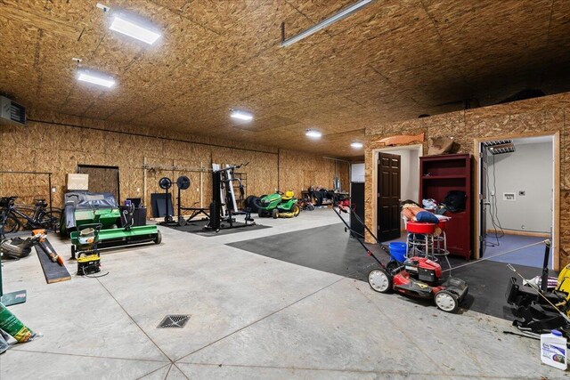 7499 Mathews Rd, Spring Arbor, MI 49283 - view of garage