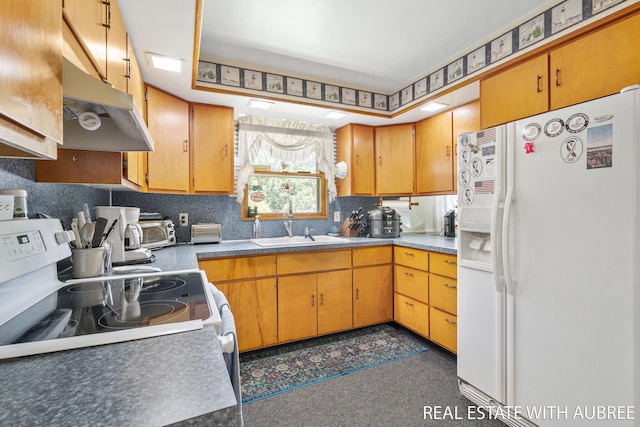 8469 Whispering Pines Ct, Zeeland, MI 49464 - photo 16