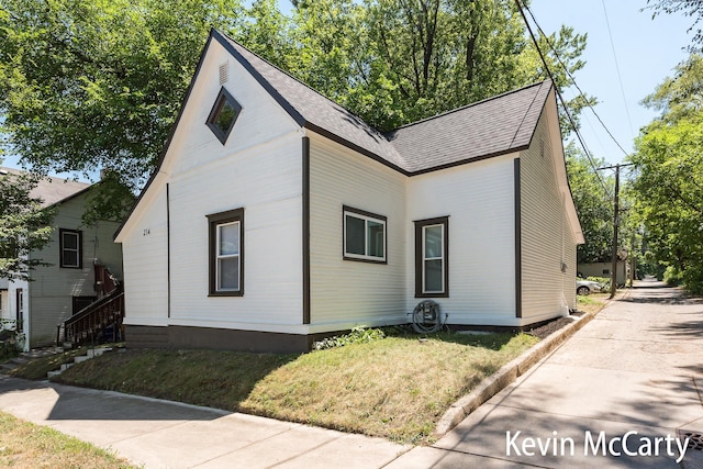 214 Bradford St NE, Grand Rapids, MI 49503 - photo 1
