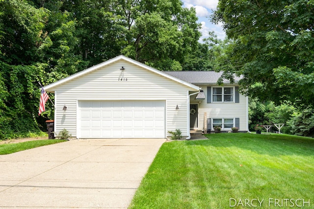1415 Rosewood St, Jenison, MI 49428 - photo 1