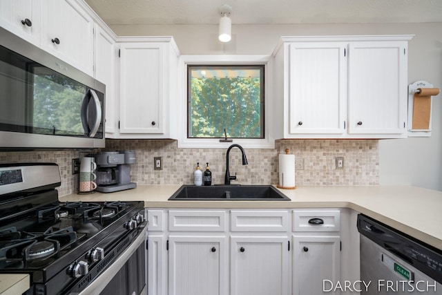1415 Rosewood St, Jenison, MI 49428 - photo 12