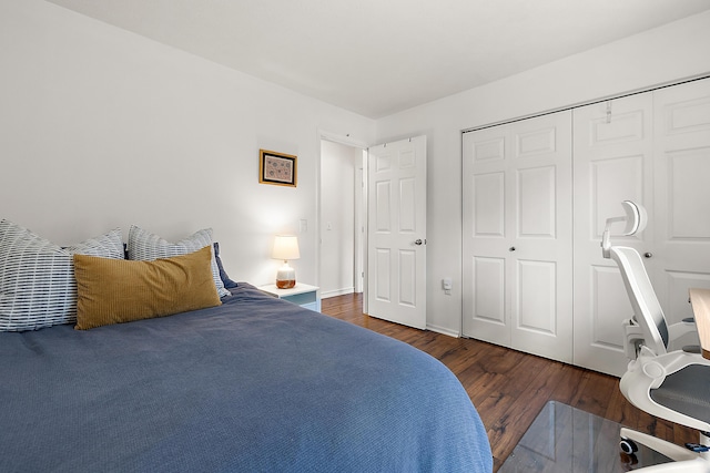 1734 Weatherstone Dr, Ann Arbor, MI 48108 - bedroom with wood finished floors and a closet