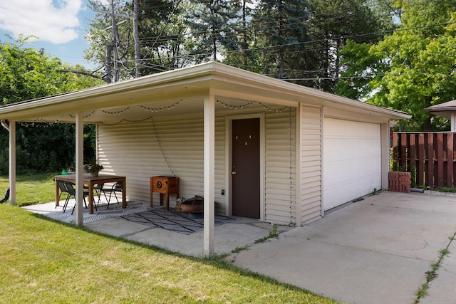 1534 Barrington Pl, Ann Arbor, MI 48103 - exterior space