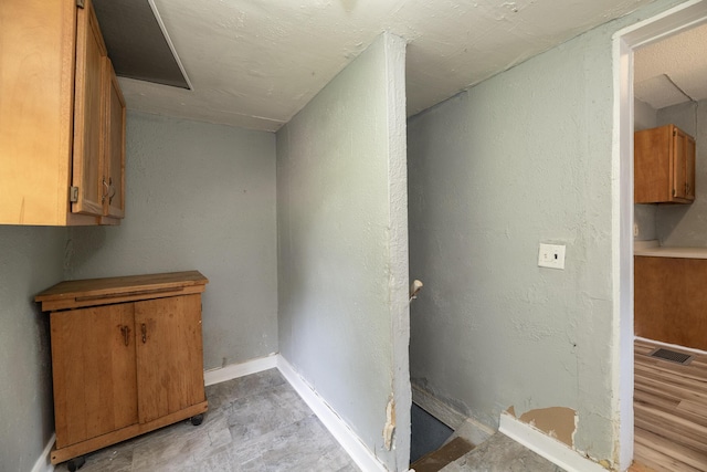 817 Fenimore Ave, Kalamazoo, MI 49048 - photo 21