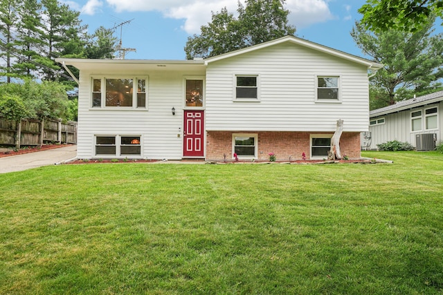 3110 Hilltop Dr, Ann Arbor, MI 48103 - view of raised ranch