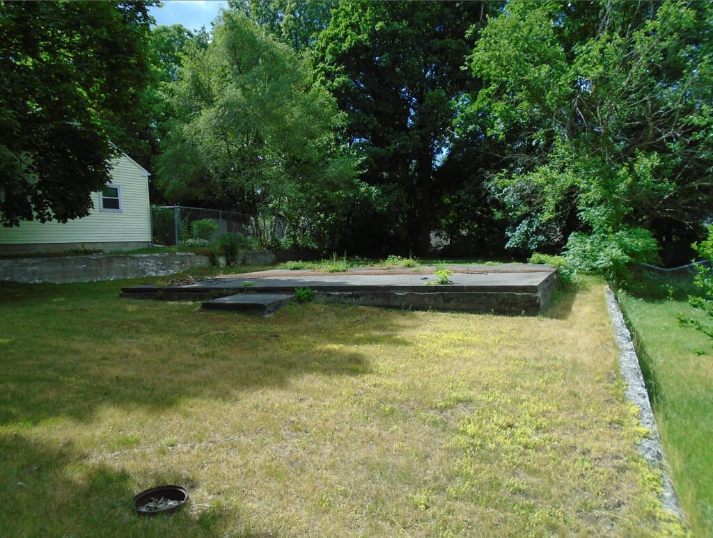 1447 W N St, Kalamazoo, MI 49006 - photo 1