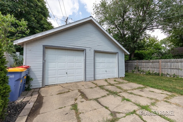 129 Dean St NE, Grand Rapids, MI 49505 - view of detached garage