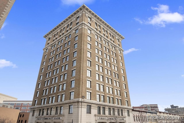 60 Monroe Center St NW Unit 10C, Grand Rapids, MI 49503 - photo 42