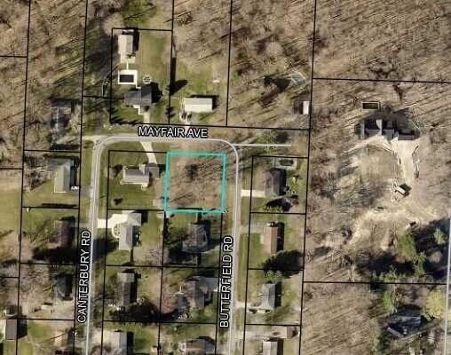 8598 Mayfair Ave, Union Pier, MI 49129