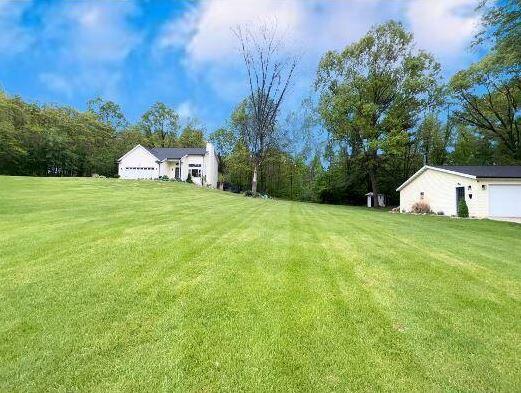 5020 Roundtree Dr, Middleville, MI 49333 - photo 2