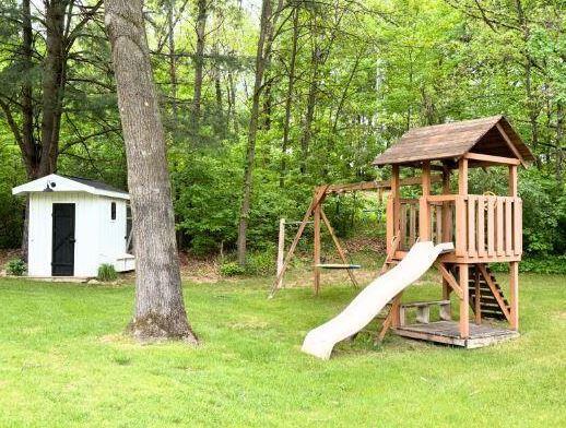 5020 Roundtree Dr, Middleville, MI 49333 - photo 21