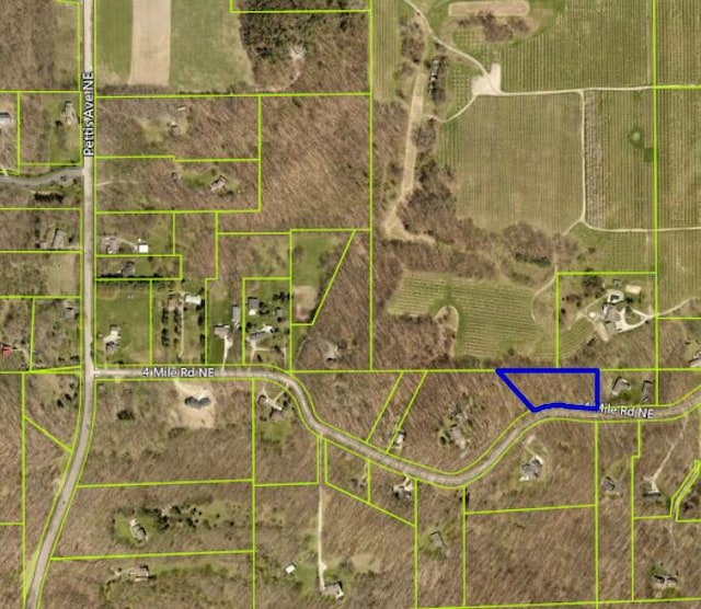 5951 4 Mile Rd NE, Ada, MI 49301