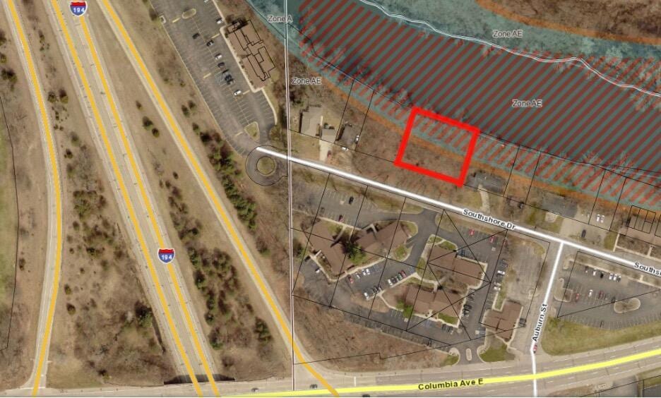 503 S Shore Dr, Battle Creek, MI 49014