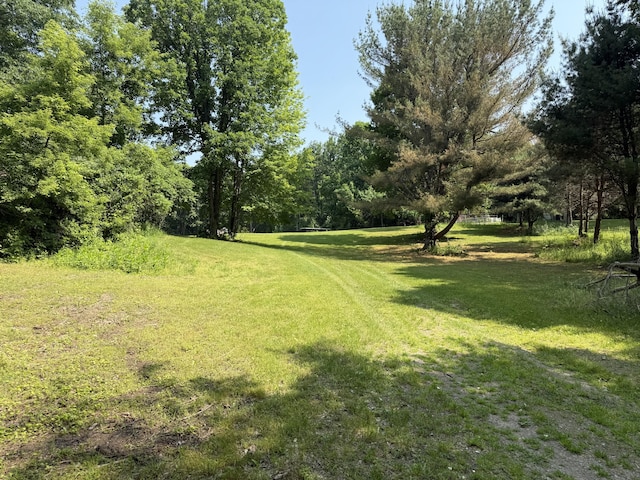 6458 Richardson Rd, Howell, MI 48843