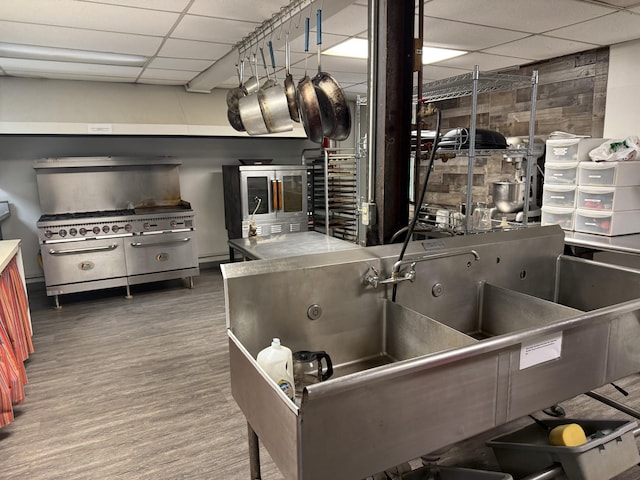 6458 Richardson Rd, Howell, MI 48843