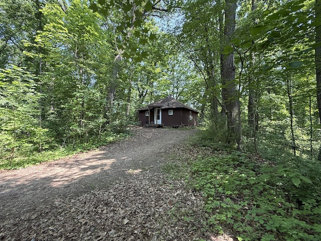 6458 Richardson Rd, Howell, MI 48843