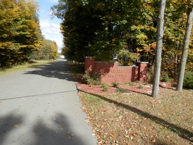 21 Harlan Dr, Watervliet, MI 49098 - photo 2