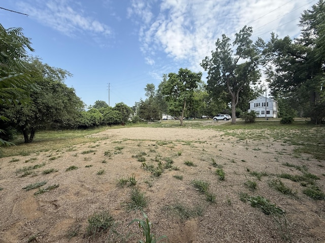 310 School St, Hudson, MI 49247