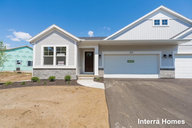 273 Hickory Valley Dr, Kalamazoo, MI 49009 - photo 1