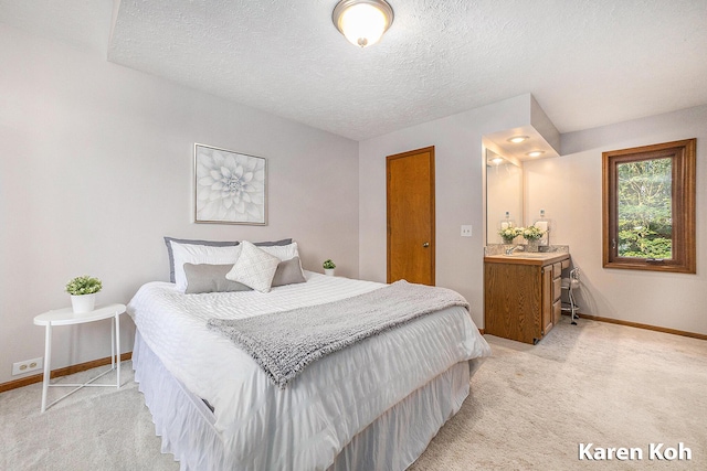 5268 E Woodmeade Ct SE, Ada, MI 49301 - photo 15