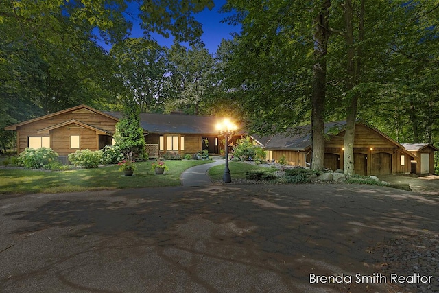 9141 Shady Ridge Dr, Sparta, MI 49345 - photo 1