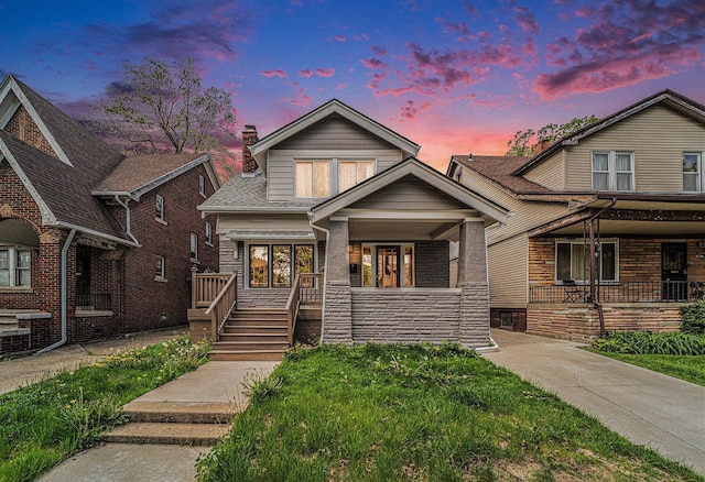 5033 Burns St, Detroit, MI 48213 - photo 1