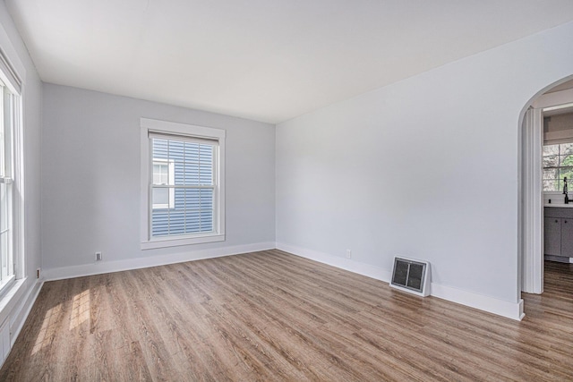 719 Botham Ave, Saint Joseph, MI 49085 - photo 7