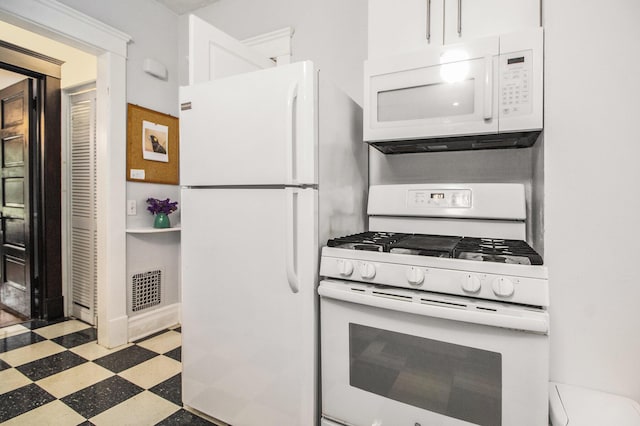 1128 Michigan Ave, Ann Arbor, MI 48104 - photo 16