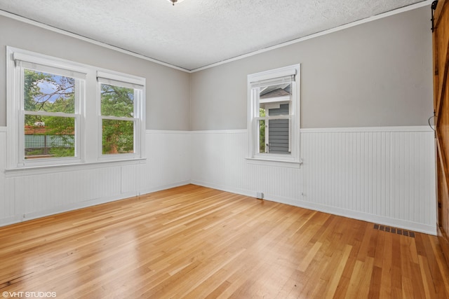 715 Gladstone Dr SE, East Grand Rapids, MI 49506 - photo 16